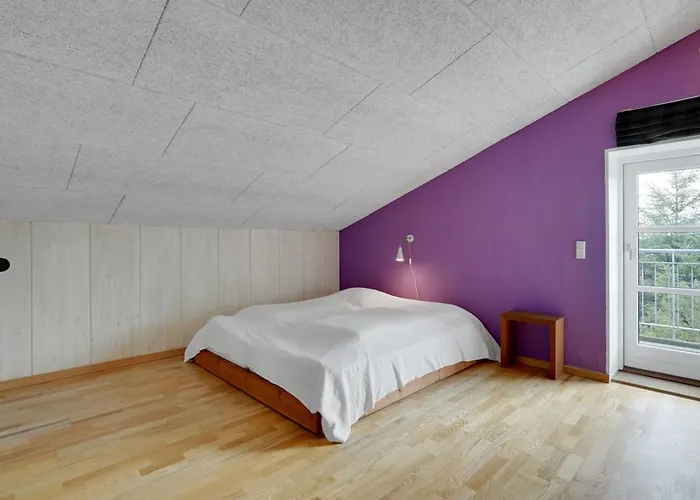 Henrieta - 4km From The Sea By Interhome