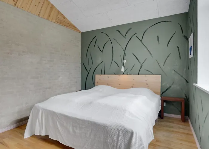 Henrieta - 4km From The Sea By Interhome